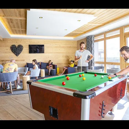 Chalet In France With Spa & Heated Pool *
