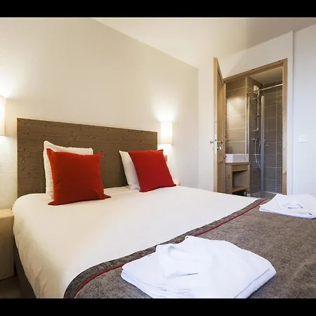 Appartement Chalet In France With Spa & Heated Pool *