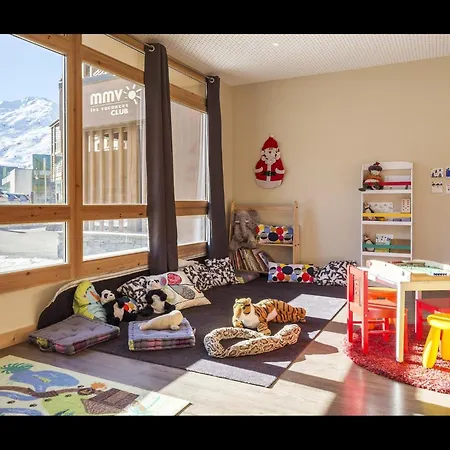 Chalet In France With Spa & Heated Pool Saint-Martin-de-Belleville