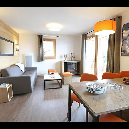 Chalet In France With Spa & Heated Pool