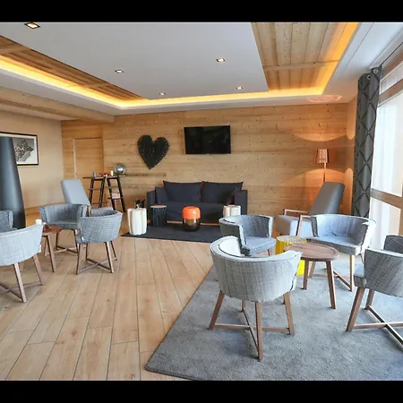 Chalet In France With Spa & Heated Pool